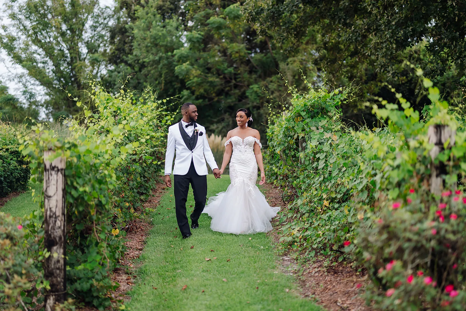 Weddings — Rtw 7281 websize