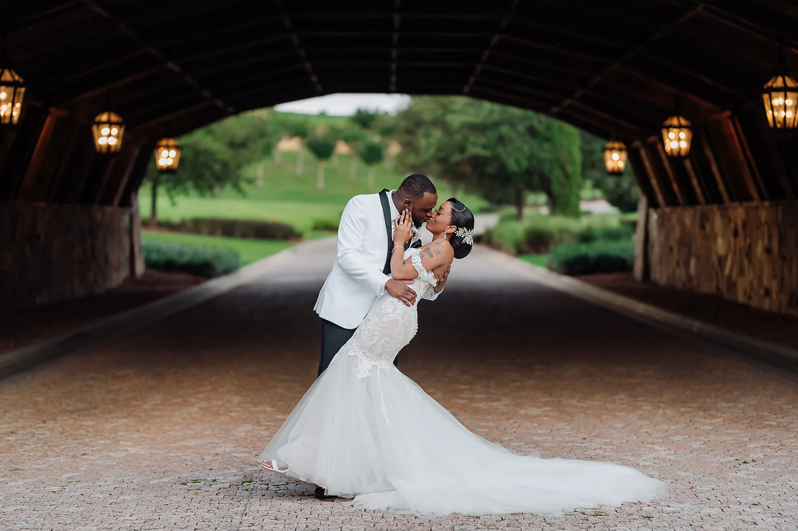 Weddings — Rtw 8615 websize